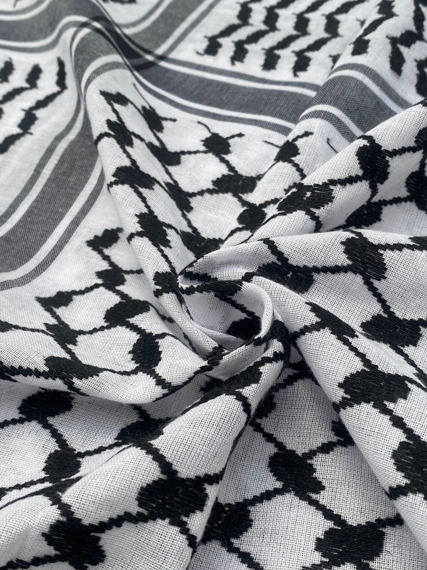 Palæstina Tørklæde Keffiyeh/kufiya – Hvid & Sort